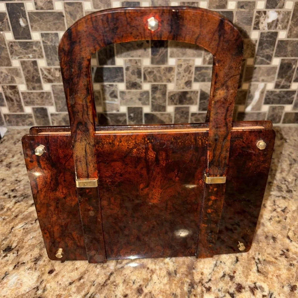 Vtg  Kornet Bakelite Lucite  Tortoiseshell Hand‎ Purse adorable magnet close 5X8
